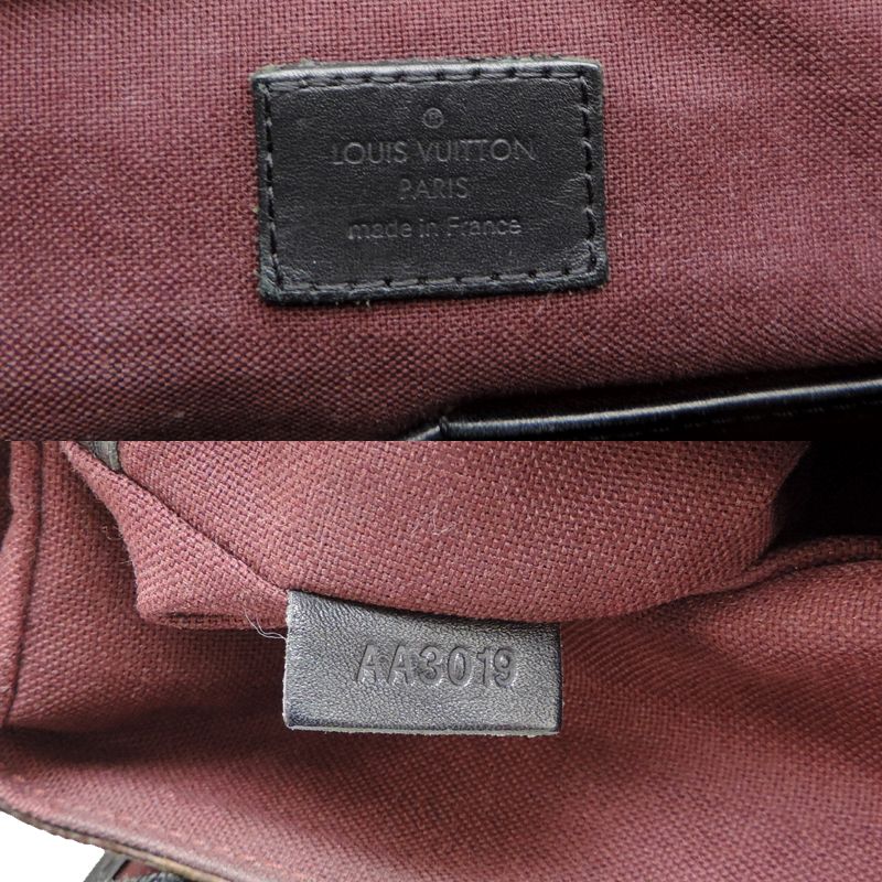 Louis Vuitton Shoulder Bag — view 7