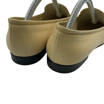 Chanel Loafers Shoes Leather CC Logo Beige — view 7