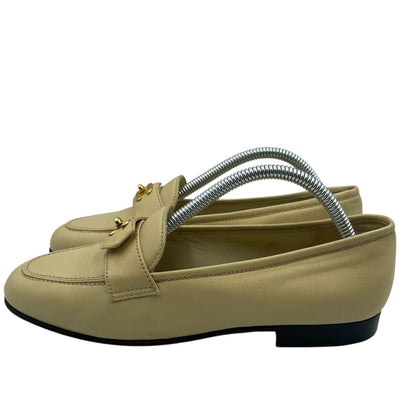 Chanel Loafers Shoes Leather CC Logo Beige — view 3