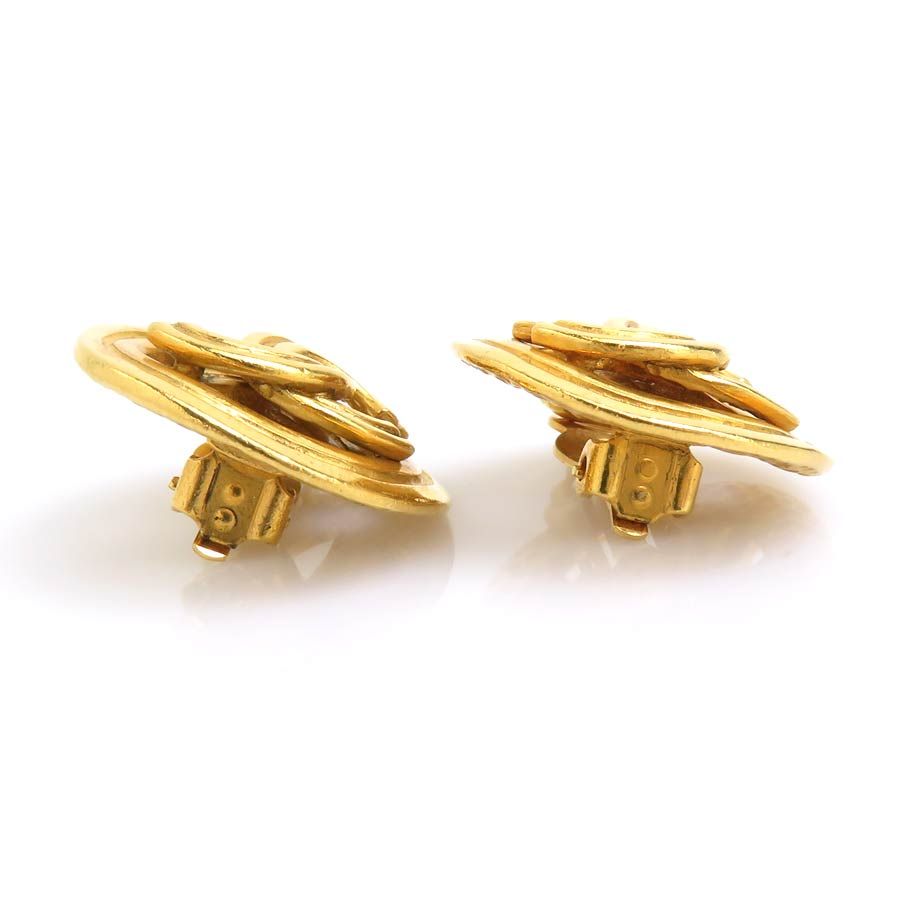 Chanel Earrings CC Logo — view 8