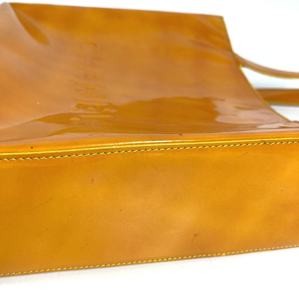 Chanel Shoulder Bag Logo Patent Yellow — view 7