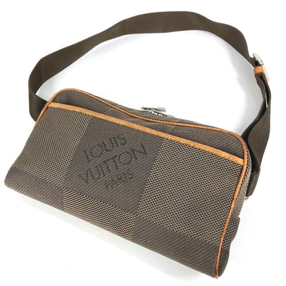 Louis Vuitton Waist Bag Acrobat Damier Geant Canvas Tail Khaki — view 3