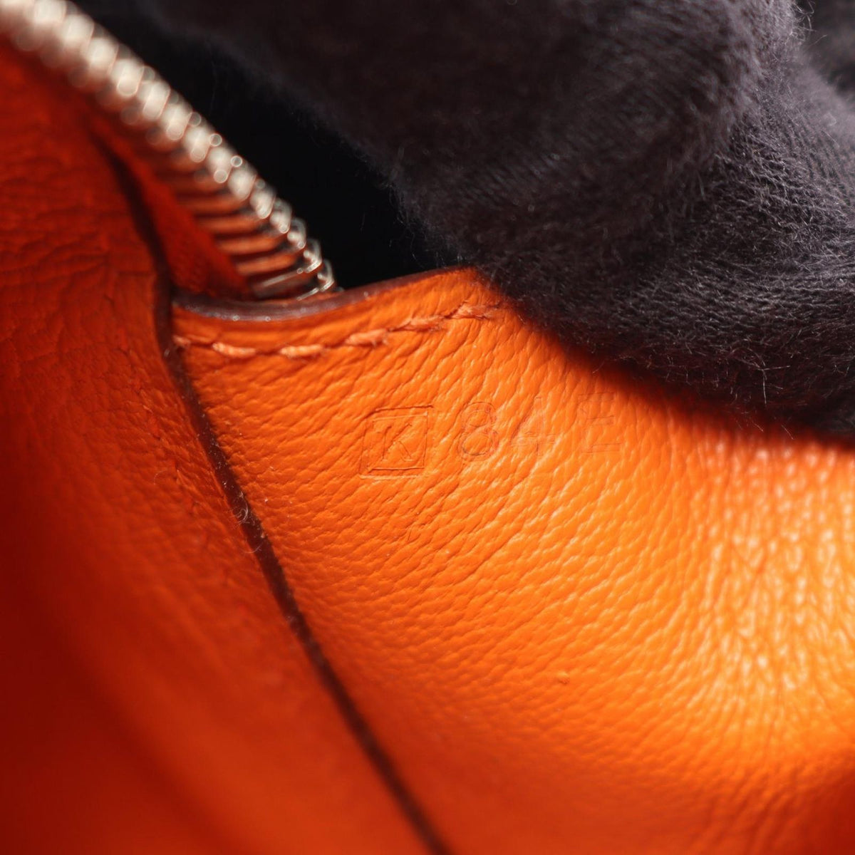 Hermes Handbag Sac Anvi 26 Orange Leather — view 5