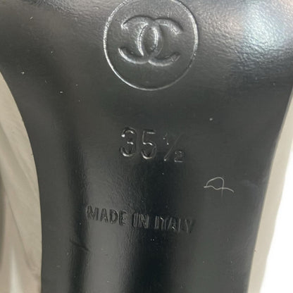 Chanel Sandals Light Gray CC Logo Leather 35.5 — view 6