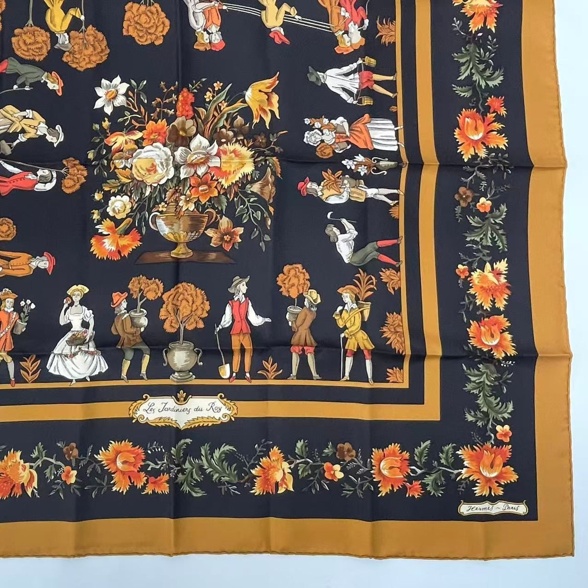 Hermes Carre 90 Gardener Roy Silk Scarf Yellow — view 5