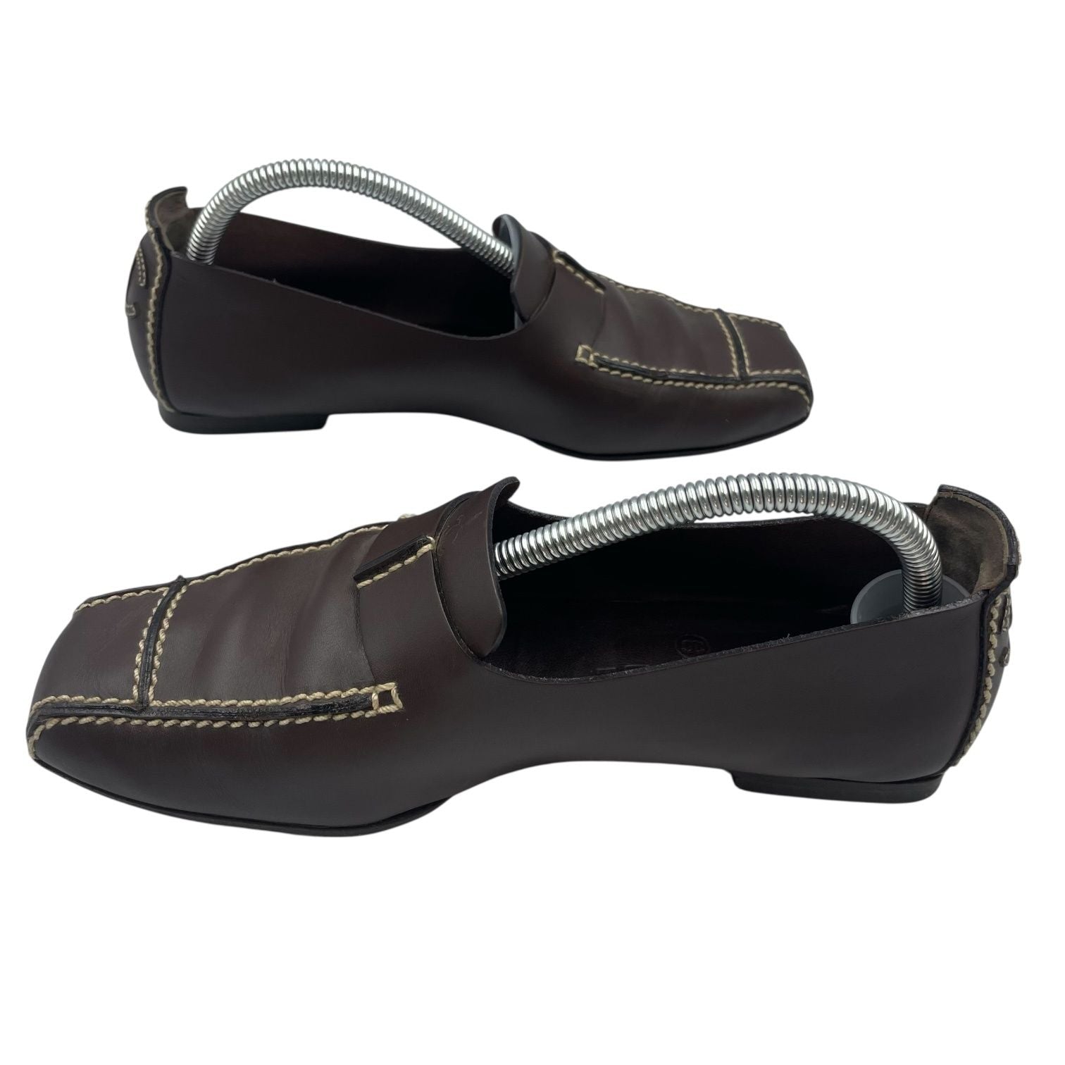 Chanel Loafers Leather CC Logo Brown — view 3