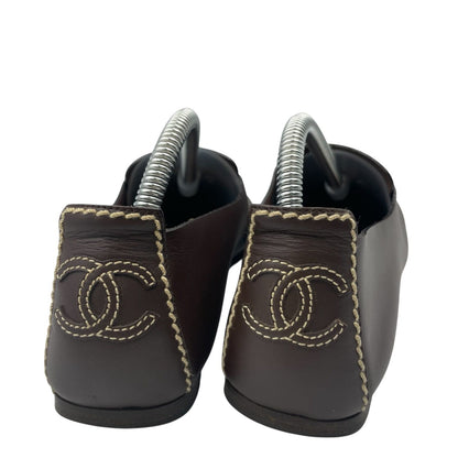 Chanel Loafers Leather CC Logo Brown — view 5