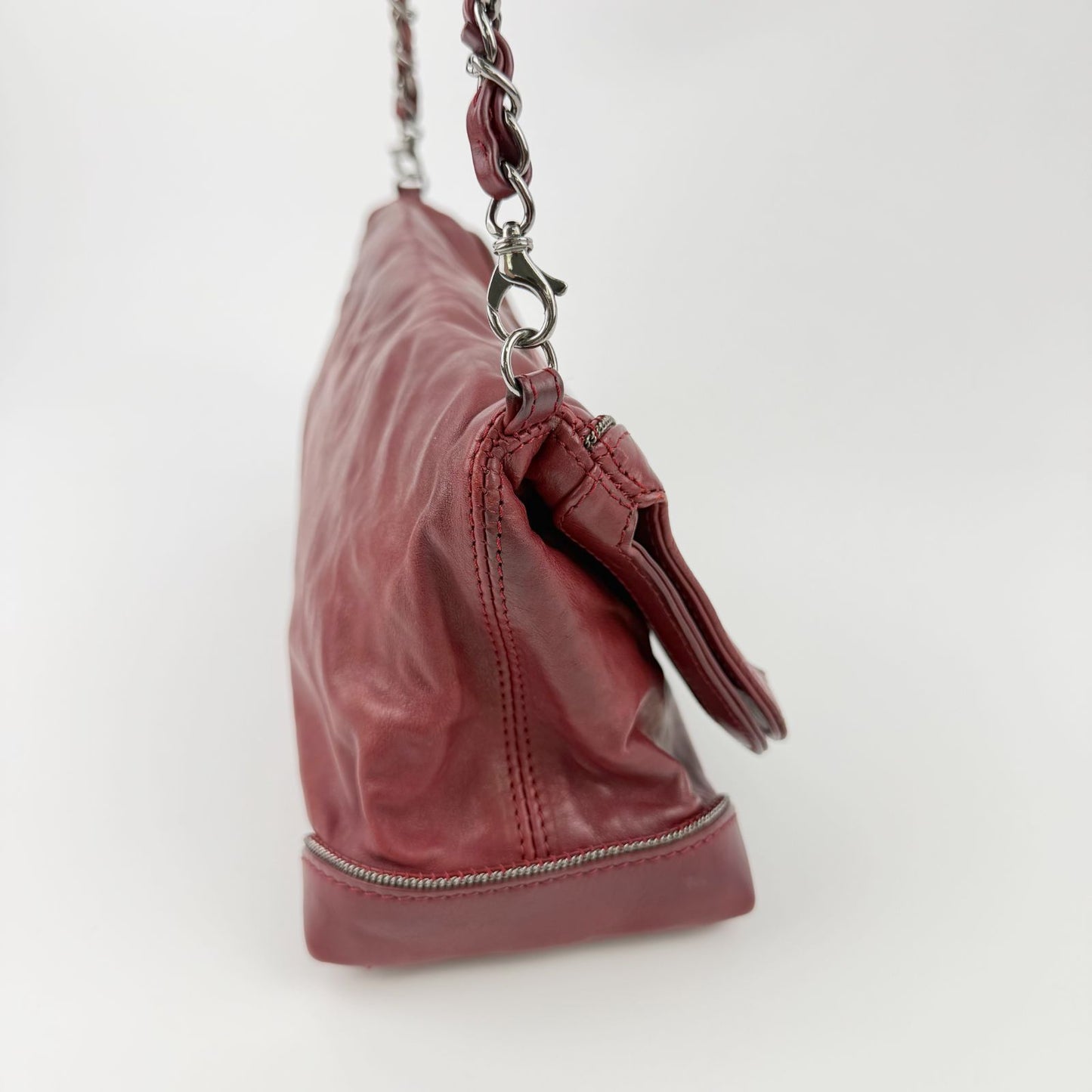 Chanel CC Logo Chain Shoulder Bag Leather Red Silver Vintage — view 6
