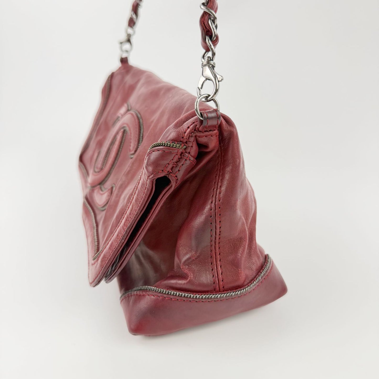 Chanel CC Logo Chain Shoulder Bag Leather Red Silver Vintage — view 5