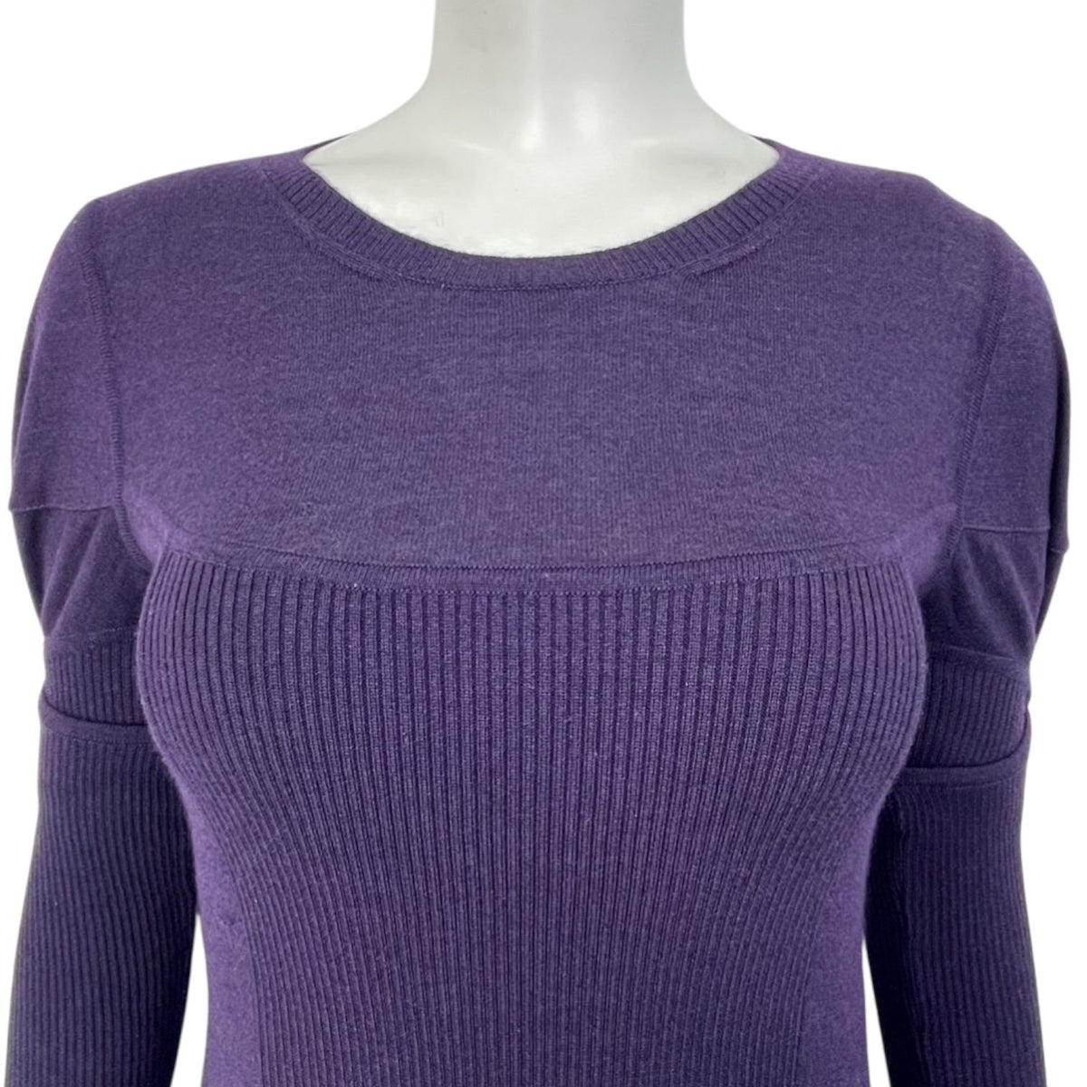 Chanel Top Coco Button Cashmere Silk Knit Purple 38 Sweater — view 5