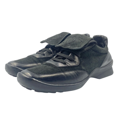 Chanel Sneakers Leather CC Logo Low-Cut Black Suede Junk