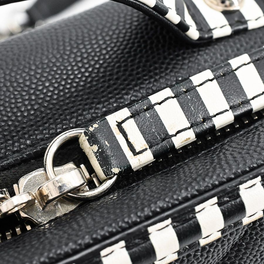 Chanel Handbag CC Filigree Small Vanity Bag — view 7