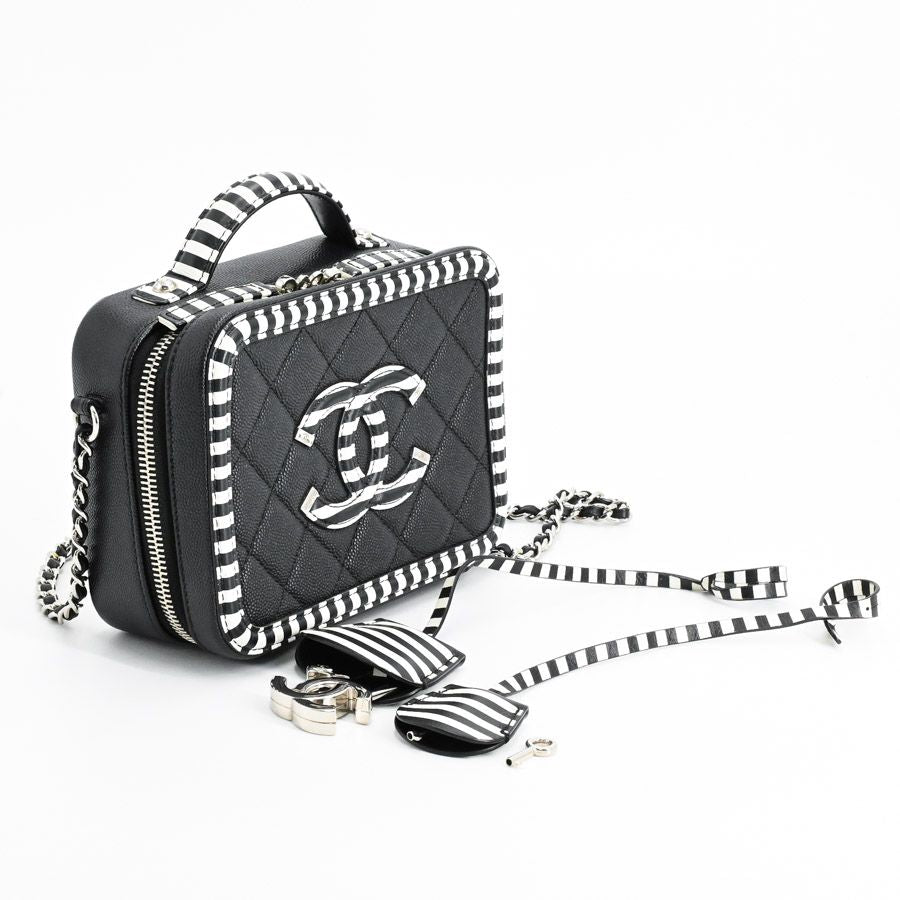 Chanel Handbag CC Filigree Small Vanity Bag — view 2