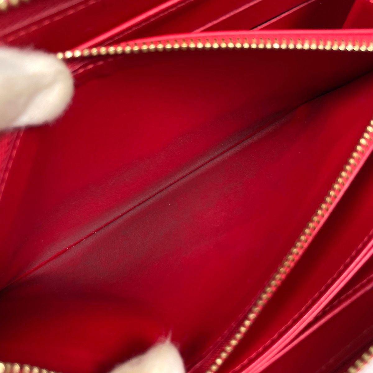 Louis Vuitton Zippy Wallet Vernis Sweet Monogram Pomme D'amour — view 7