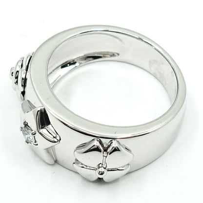 Chanel 18K White Gold Pickpocket Diamond Ring Camellia Star — view 8