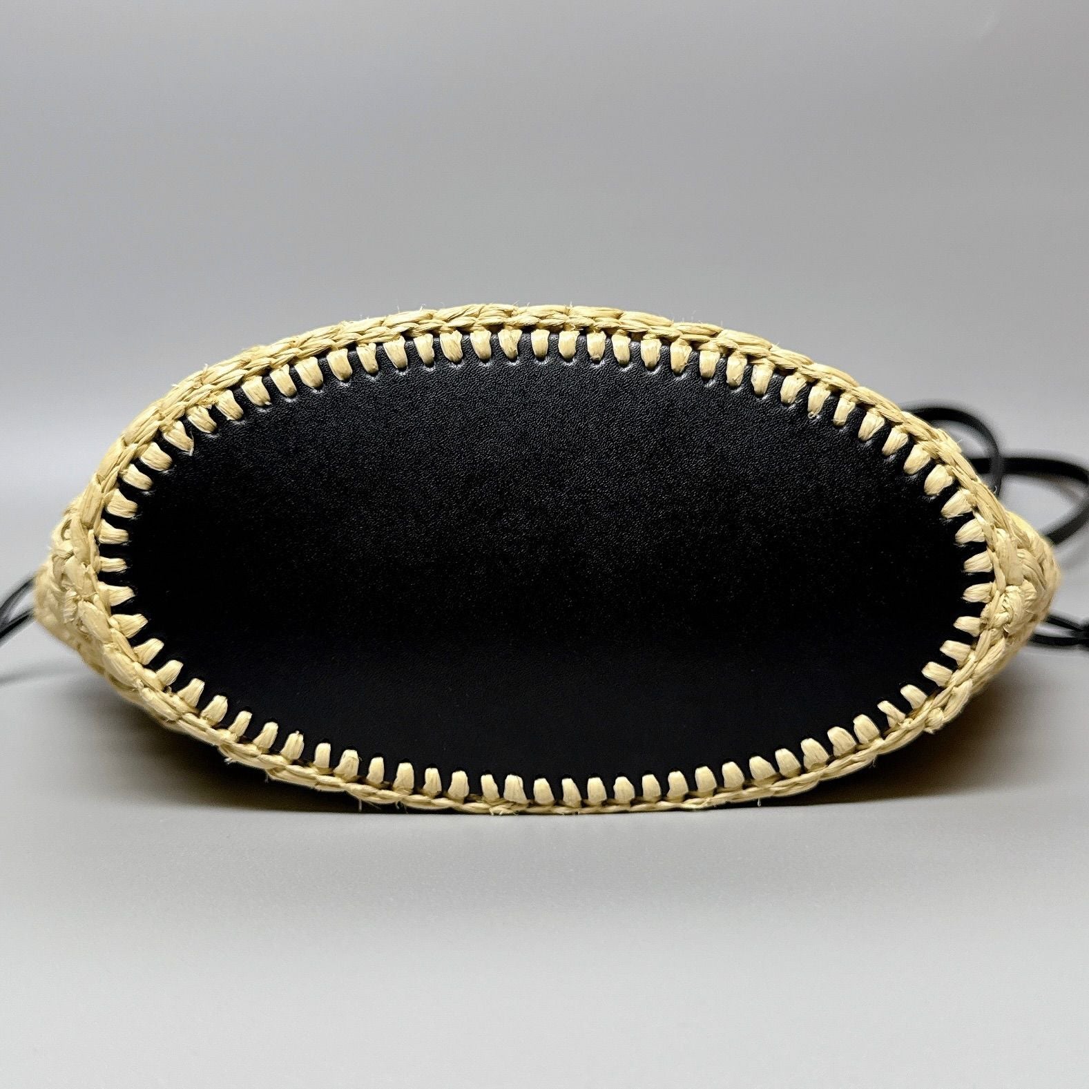 Bottega Veneta Arco Basket Bag Small — view 6