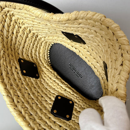 Bottega Veneta Arco Basket Bag Small — view 4
