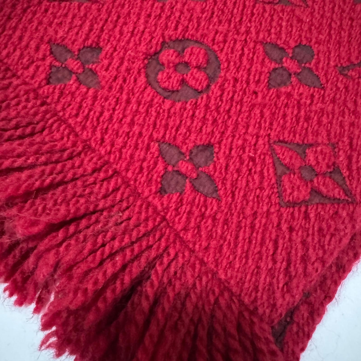Louis Vuitton Scarf Echarpe Logomania — view 3