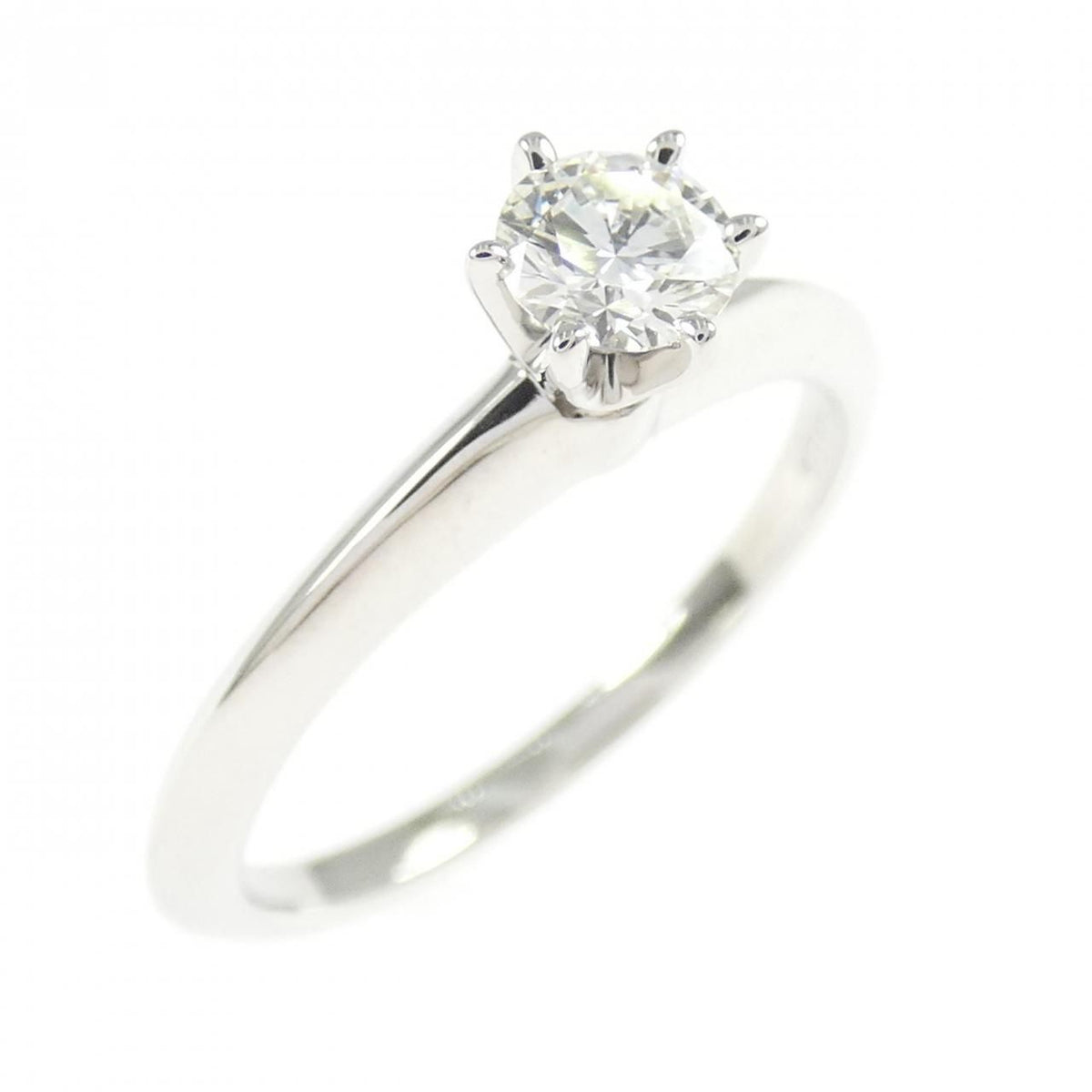 Tiffany & Co Classic Solitaire Ring