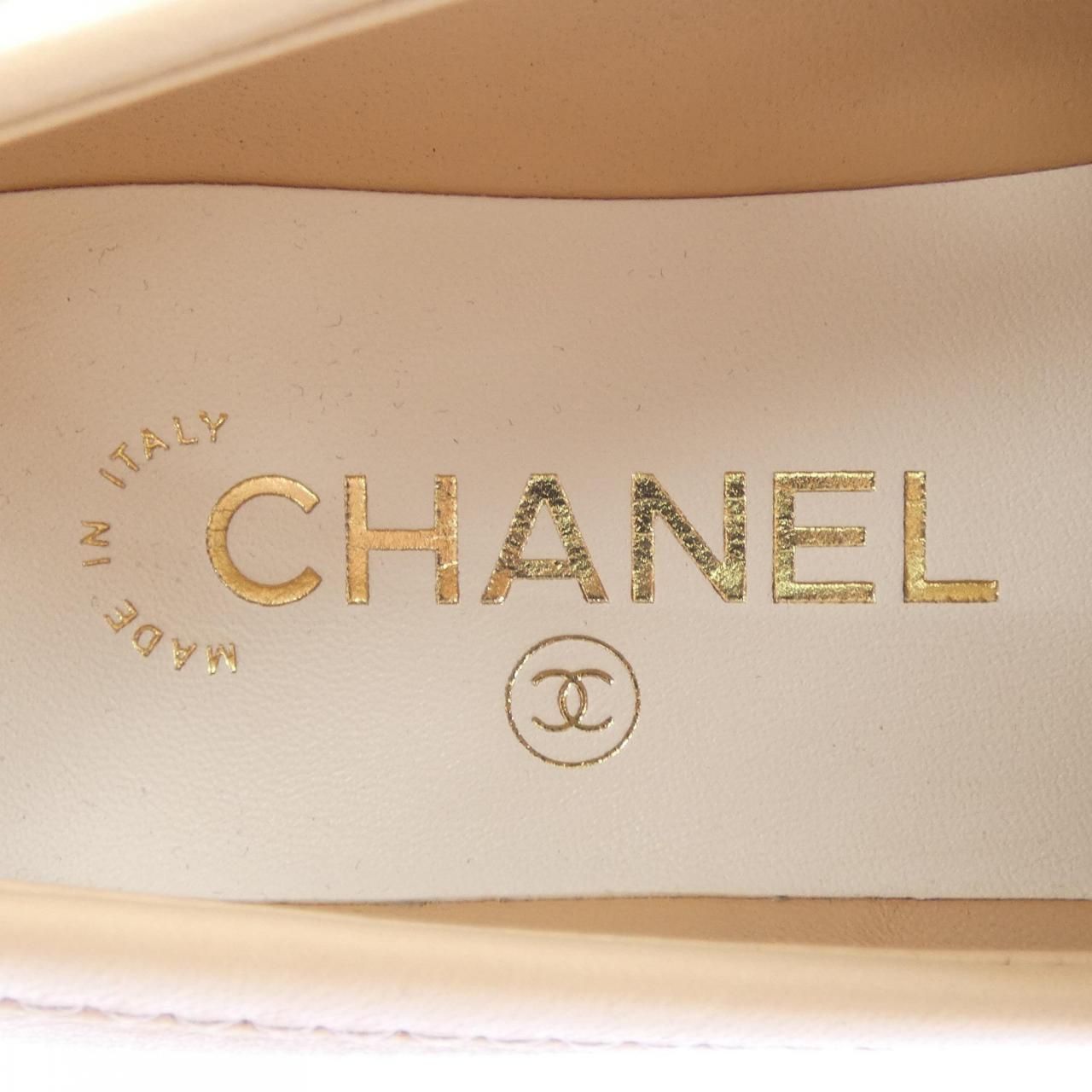 Chanel Turnlock Moccasins Shoes — view 6