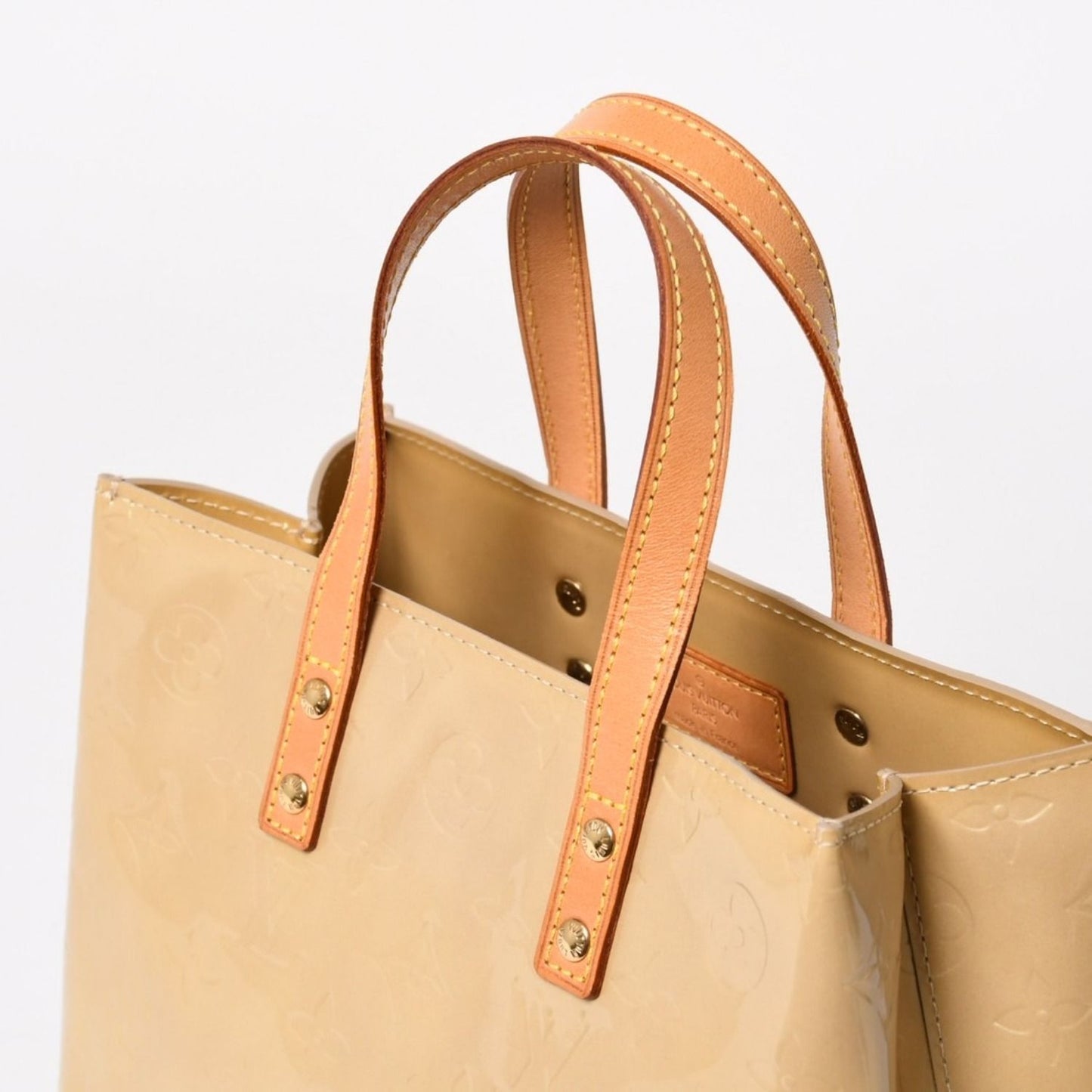 Louis Vuitton Tote Bag Gold Vernis Beige — view 6