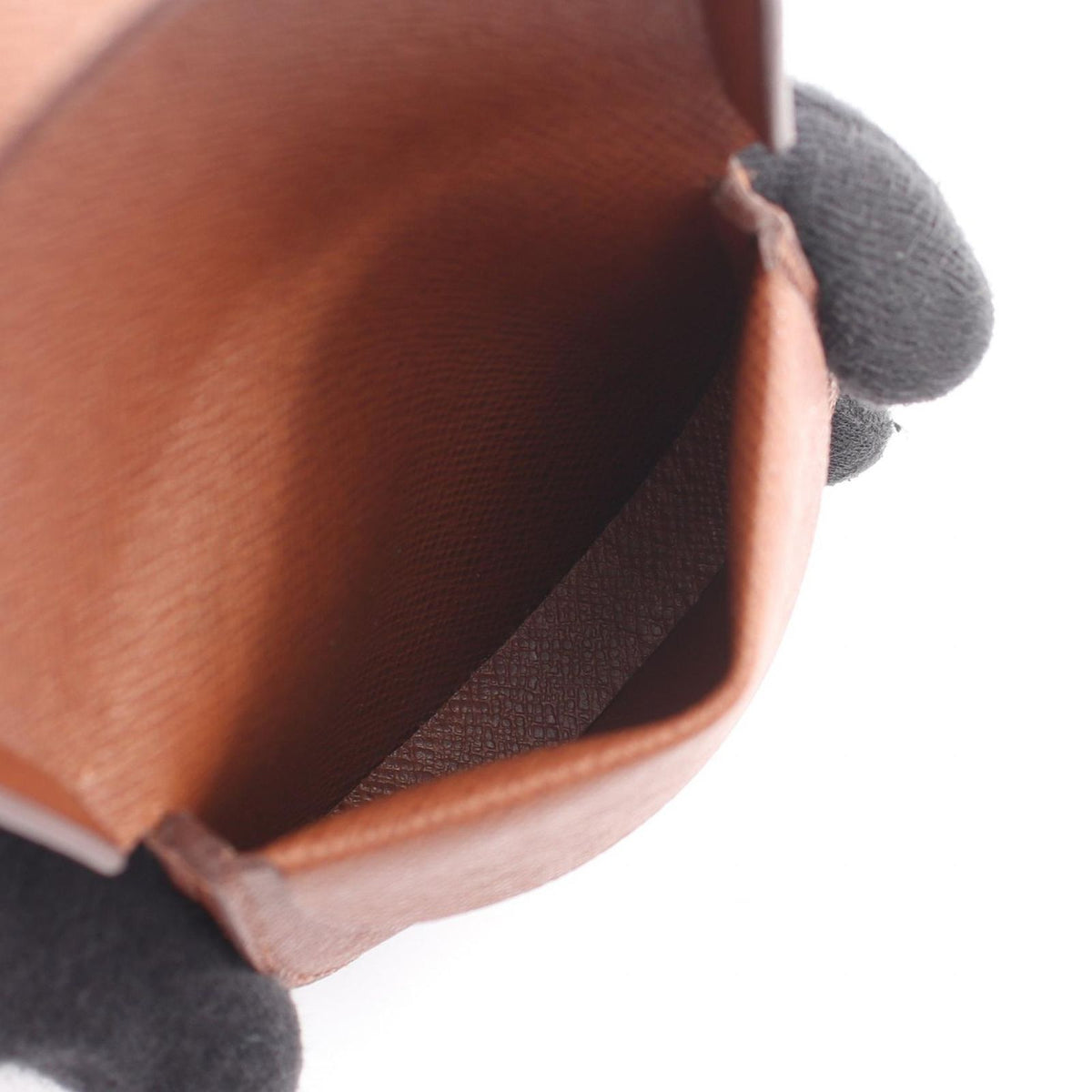 Louis Vuitton Coin Case Porte-Monnaie Cuvette Monogram Leather — view 3