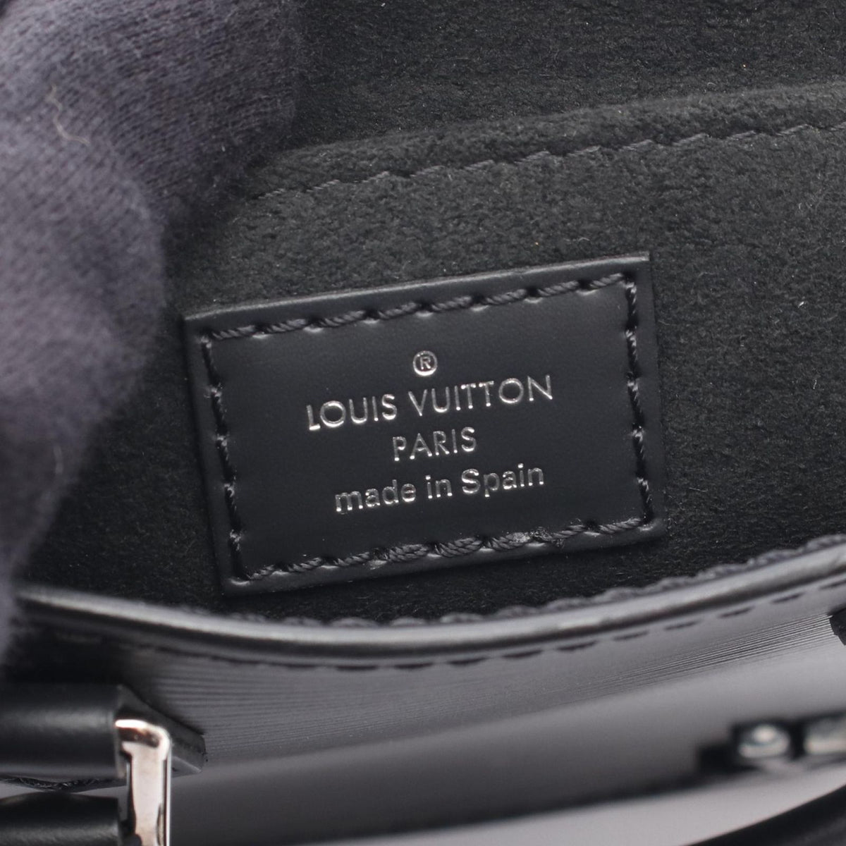 Louis Vuitton Handbag Sac Plat Noir Leather Petite — view 4