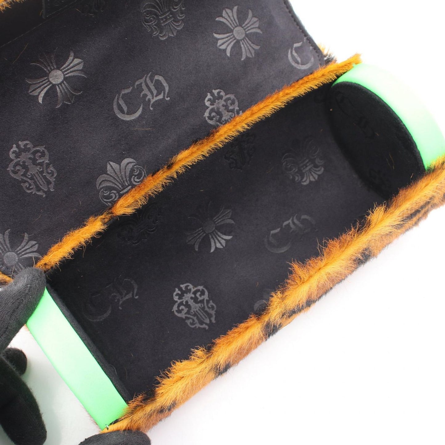 Chrome Hearts Roll 3 Cemetery Cross Patch Leopard Watch Case Leather — view 3