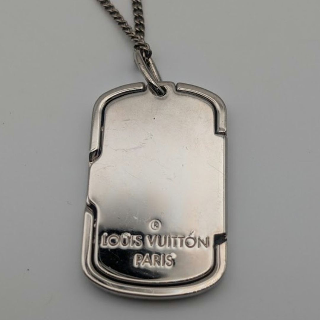 Louis Vuitton Locket Pendant Monogram Silver — view 2