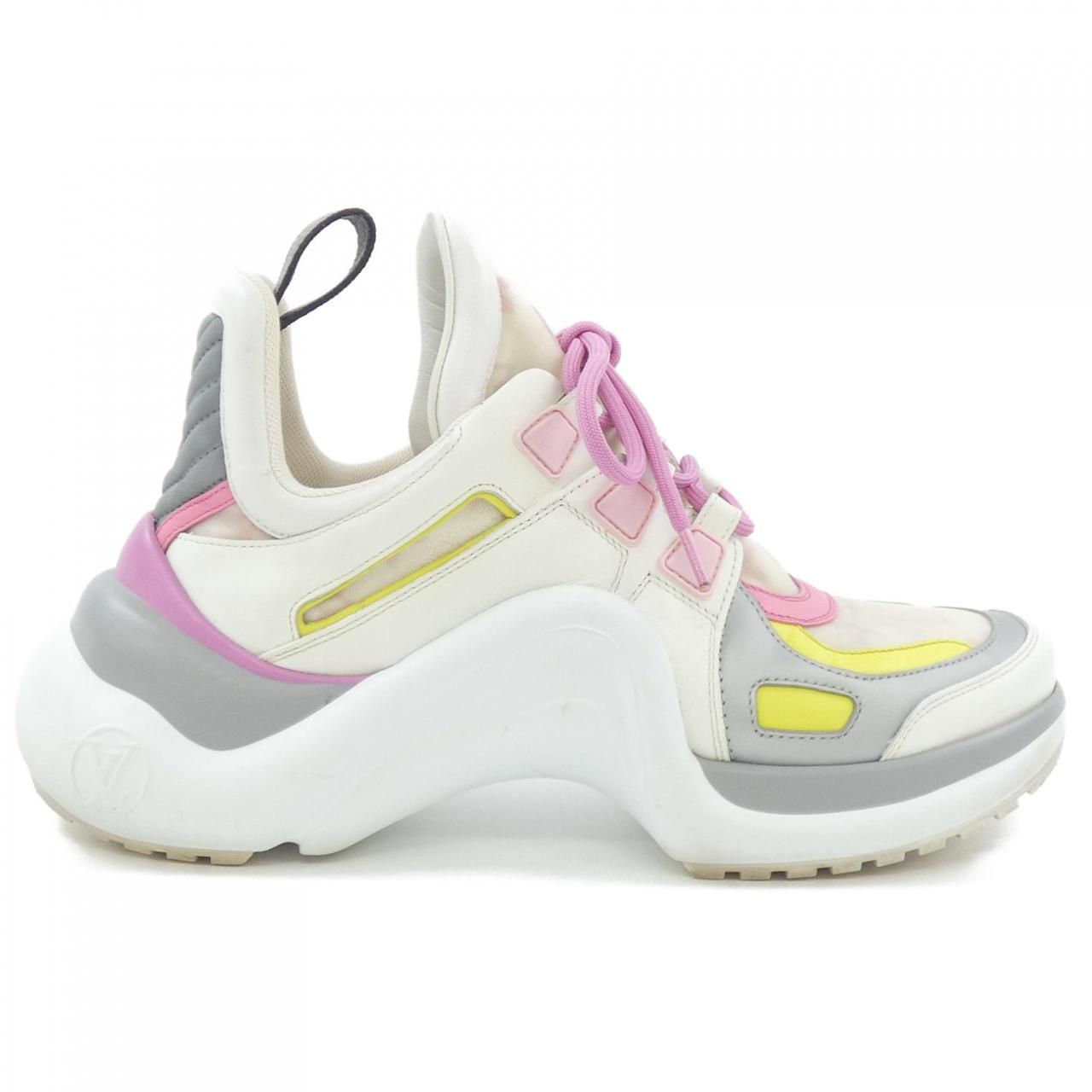 Louis Vuitton Sneakers White