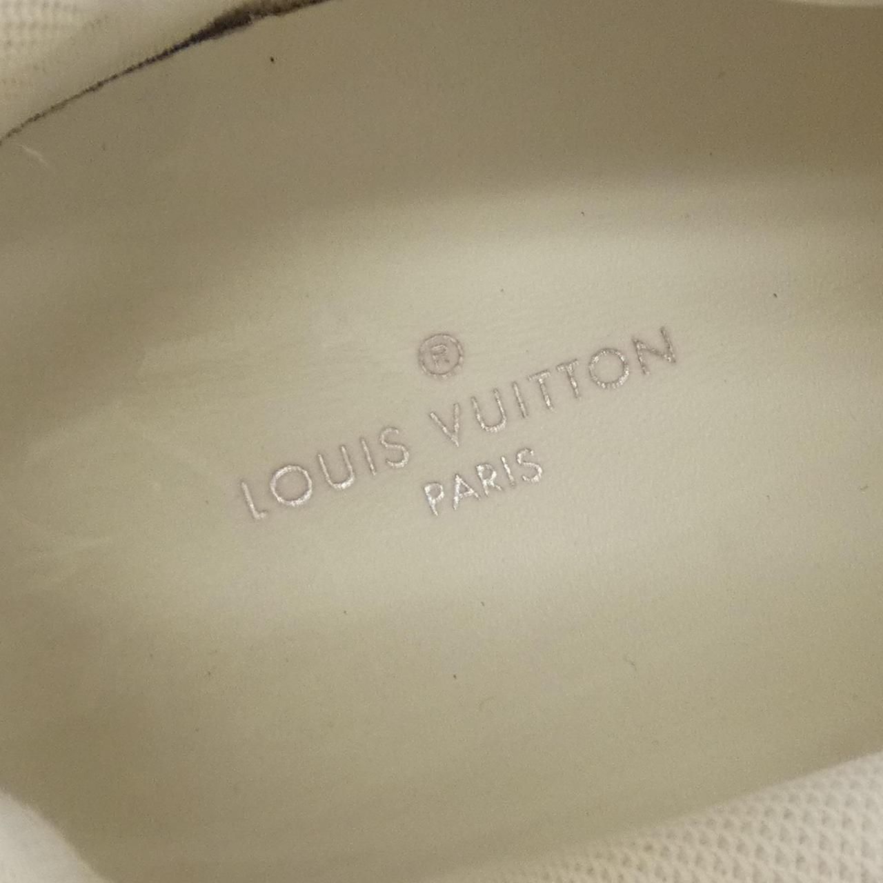 Louis Vuitton Sneakers White — view 6