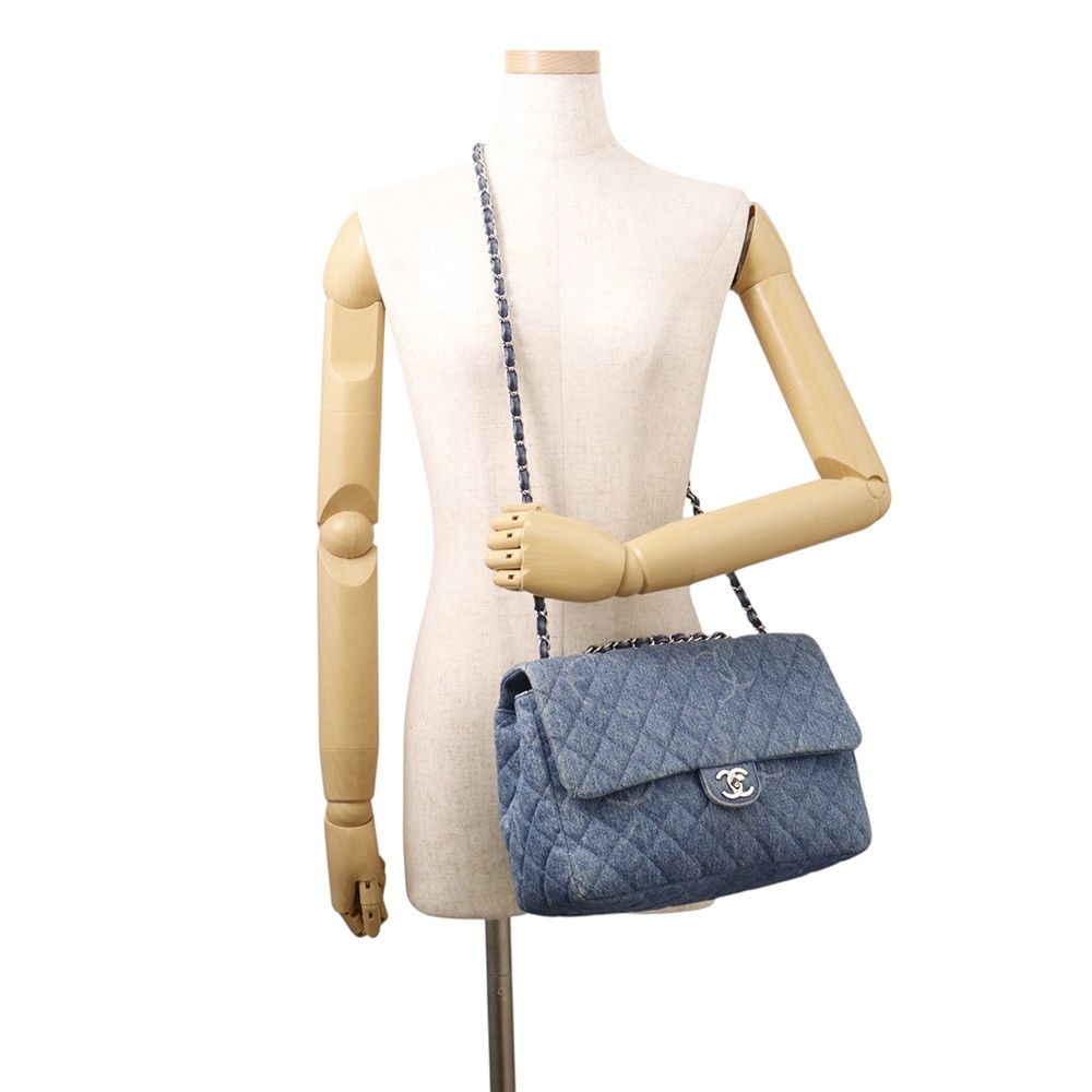 Chanel Chain Shoulder Bag CC Logo Quilted Denim — view 5