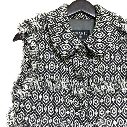 Chanel 08A Geometric Tweed Vest Gilet 34 Black White — view 3