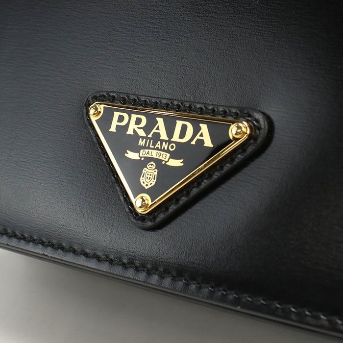 Prada Chain Shoulder Bag Calfskin — view 5