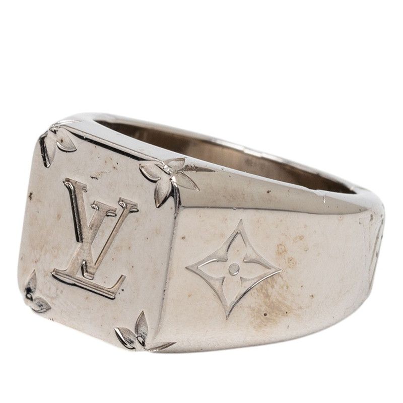 Louis Vuitton Monogram Signet Ring M Silver Metal — view 2