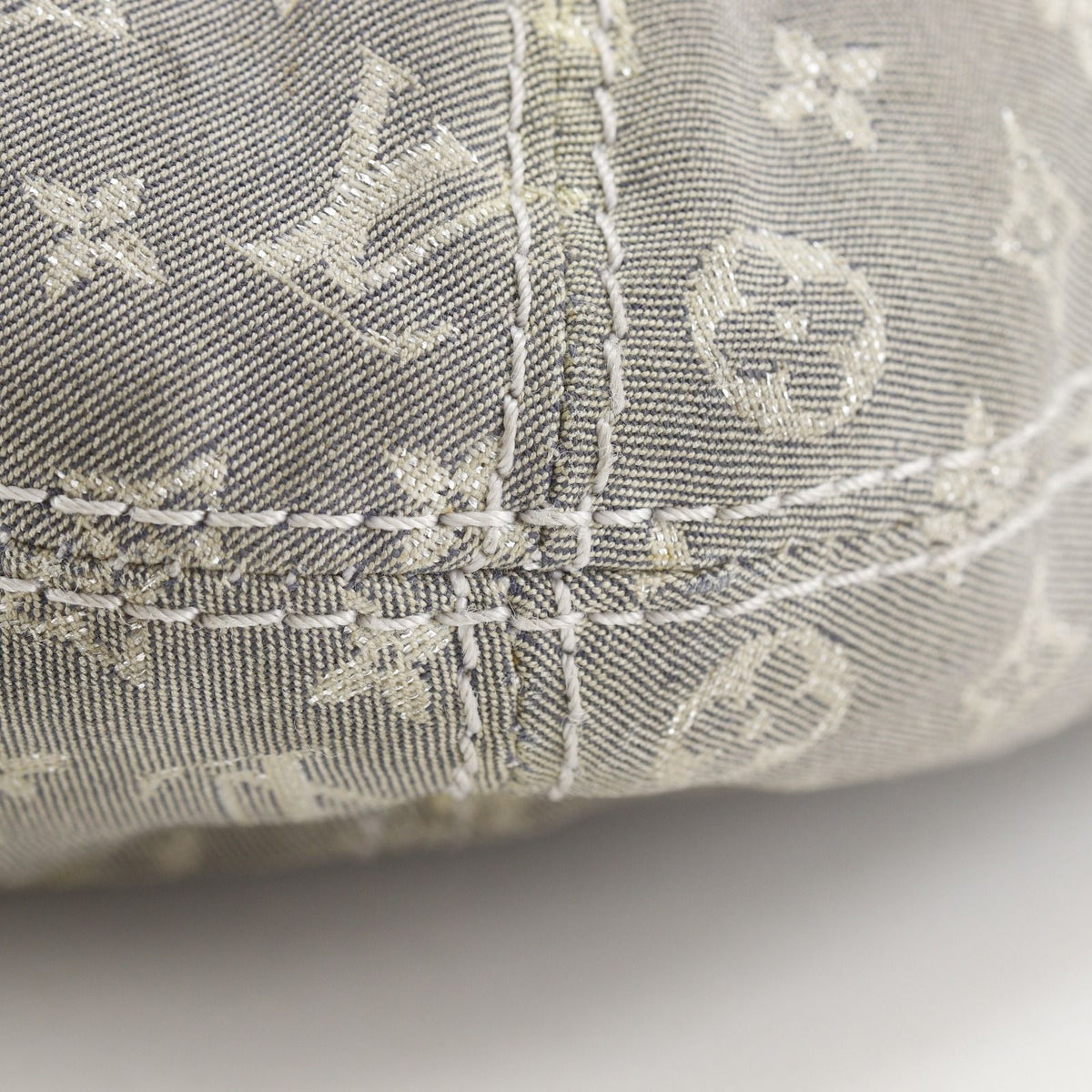 Louis Vuitton Besace Ange le 2-Way Shoulder Bag Monogram Mini Lin Platine Gray ' — view 5