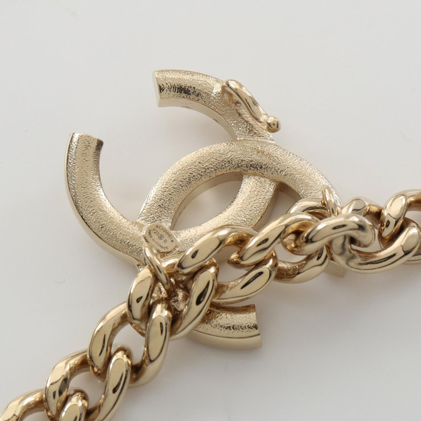 Chanel Necklace CC Logo Double Heart — view 5