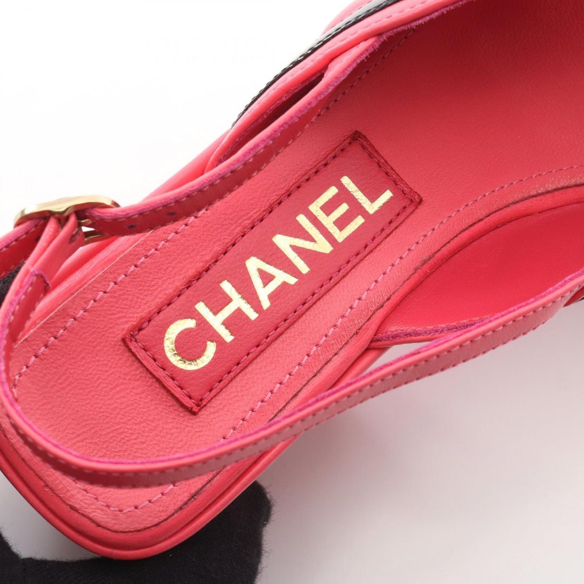 Chanel Sandals CC Logo Quilted Thick Sole Leather Patent — view 5