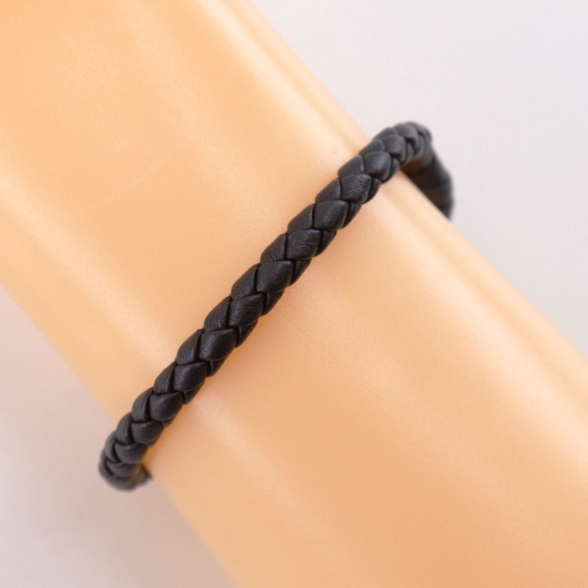 Bottega Veneta Intrecciato Leather Black Bracelet — view 3