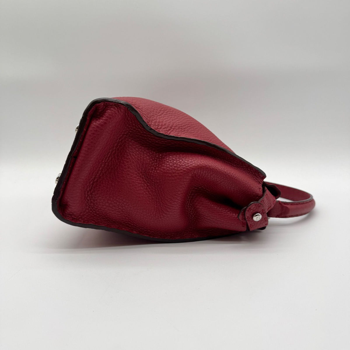 Fendi 2-Way Shoulder Bag Selleria Peekaboo Red Leather Turnlock — view 3