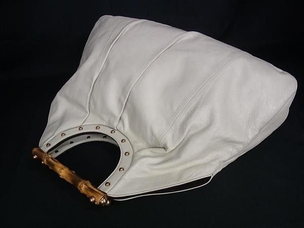 Gucci Handbag Bamboo Ivory Leather Gold — view 3