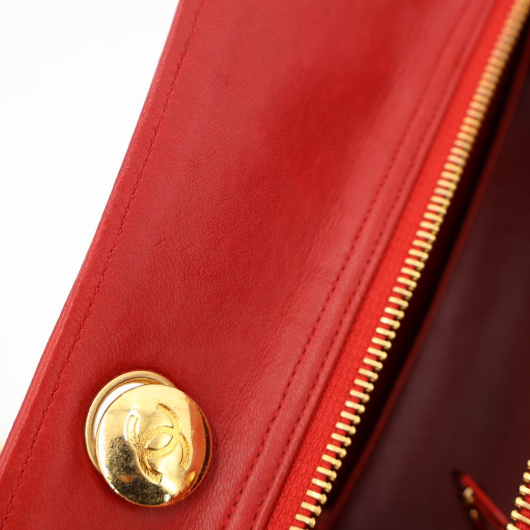 Chanel Lambskin Quilted Chain Tote Bag — view 3