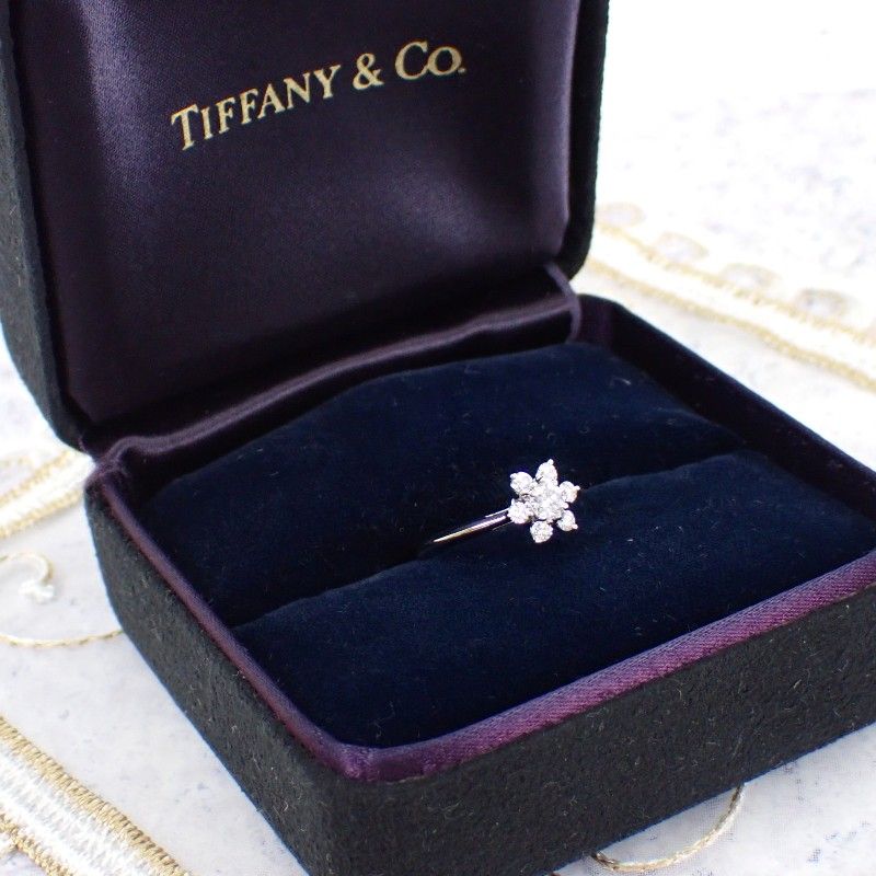 Tiffany & Co Buttercup Ring 49 Platinum Diamond Flower
