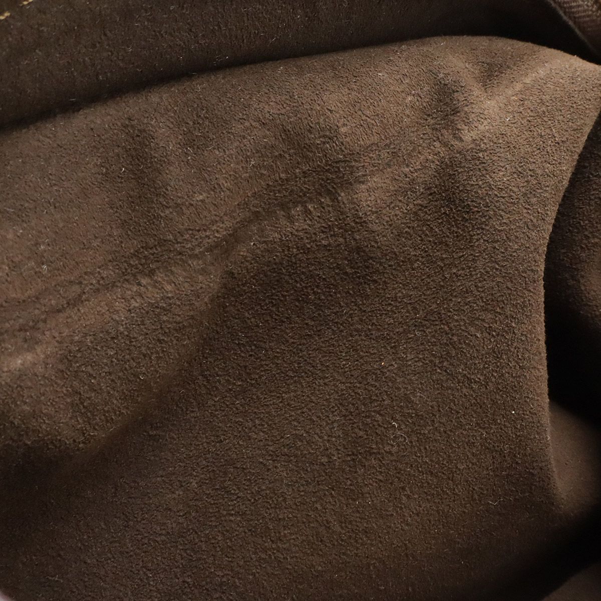 Louis Vuitton Monogram Mahina Sola PM Shoulder Bag Semi Poodle — view 8
