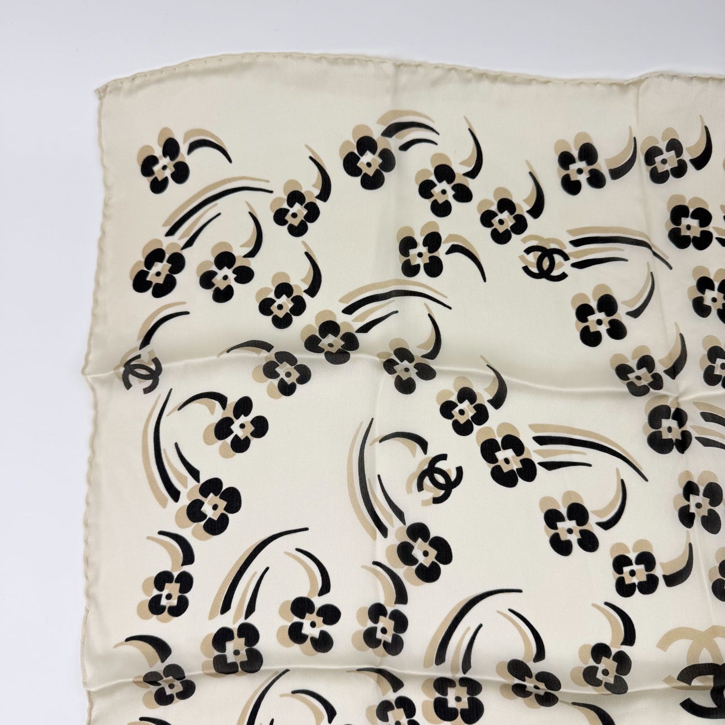 Chanel Camellia CC Logo Silk Scarf White Black Vintage — view 2