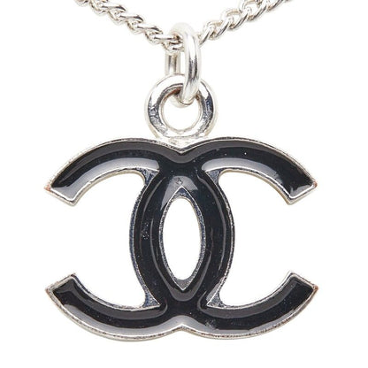 Chanel CC Logo Necklace Silver And Black Metal — view 2
