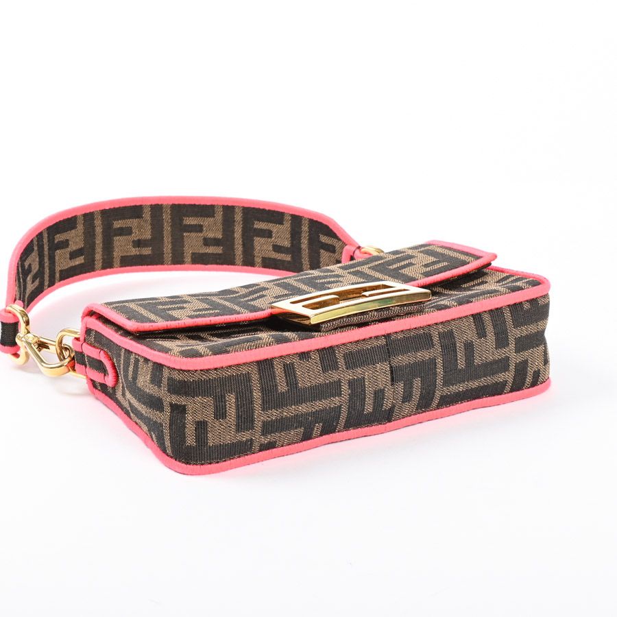 Fendi Shoulder Bag Mini Bucket — view 5