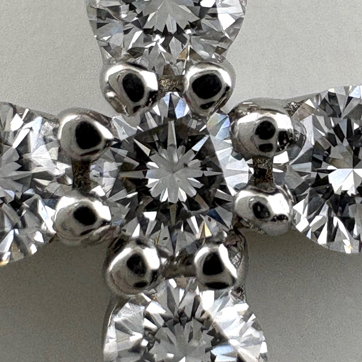 Tiffany & Co Cross Motif Necklace Platinum Pendant Diamond — view 2