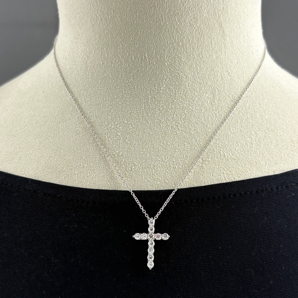 Tiffany & Co Cross Motif Necklace Platinum Pendant Diamond — view 4