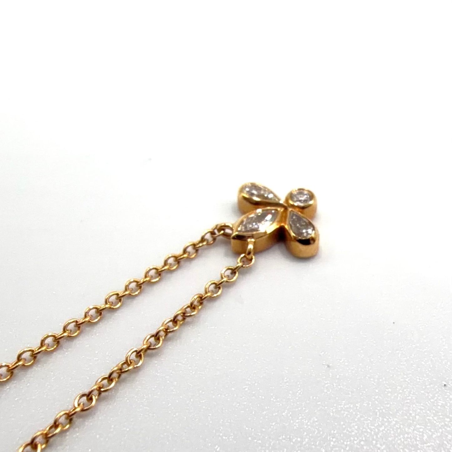 Tiffany & Co Fleur de Lys Yellow Gold Necklace — view 7